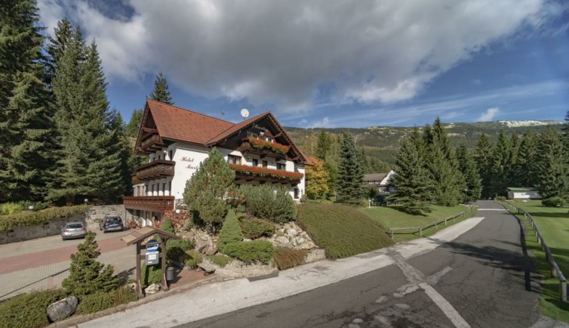 Hotel Martin a Hotel Kristýna Špindlerův Mlýn